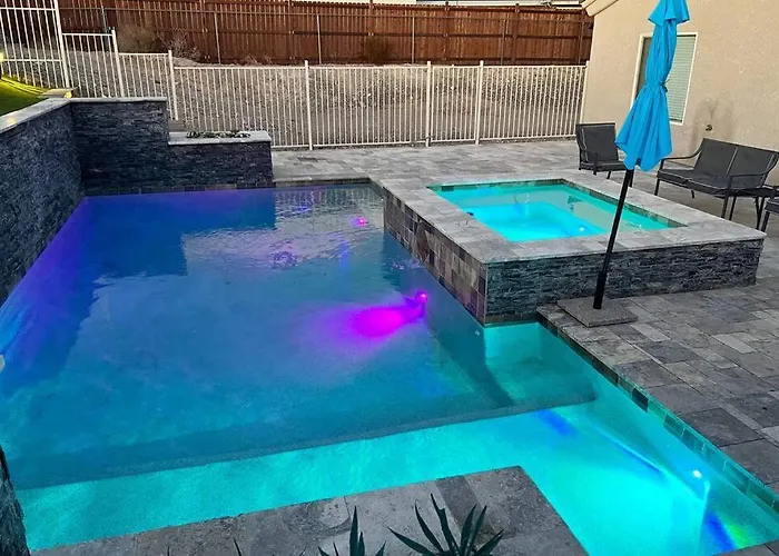 Paradise Oasis! Waterfall Pool & Dom wakacyjny *