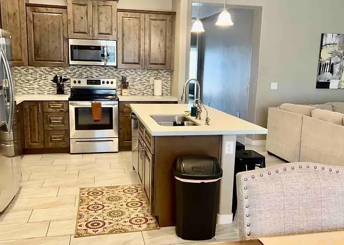 Paradise Oasis! Waterfall Pool & * Lake Havasu City